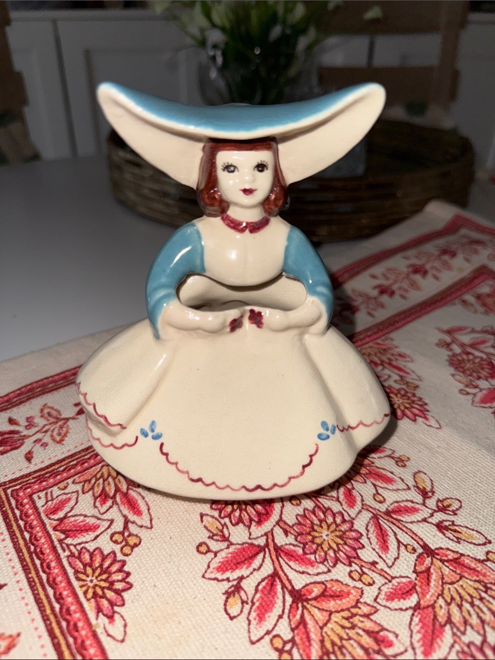 GOLDAMMER CERAMICS vintage figurine posy holder CALIFORNIA POTTERY